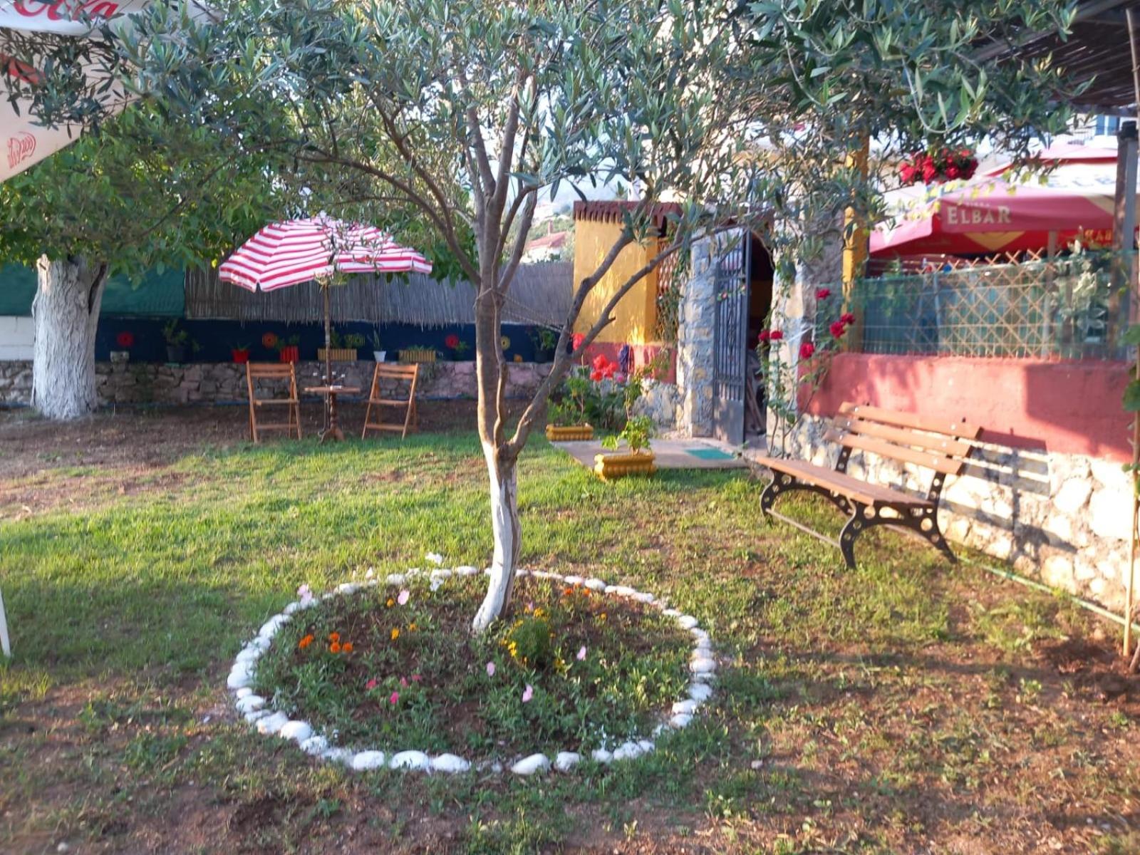 Vila Gjoka Himare Exterior photo